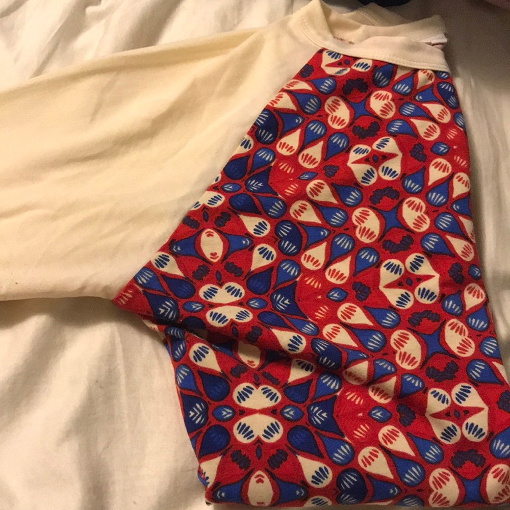 Lularoe shirt , quarter length sleeves